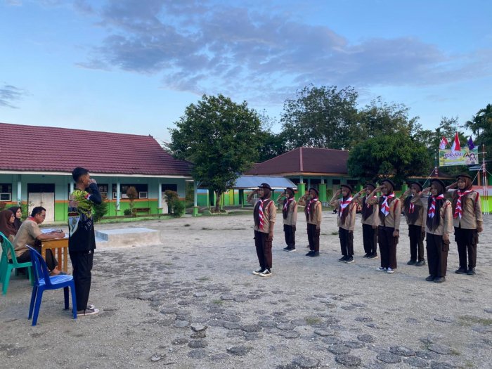 LKBB Pramuka MTsN 6 Bungo: Irama Langkah yang Menyatukan Semangat Kepemimpinan LKBB Pramuka MTsN 6 Bungo: Irama Langkah yang Menyatukan Semangat Kepemimpinan