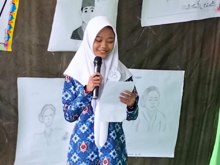 Hadiah Tak Terduga Menjadi Sorotan dalam Lomba Puisi di MTs Hadiah Tak Terduga Menjadi Sorotan dalam Lomba Puisi di MTs