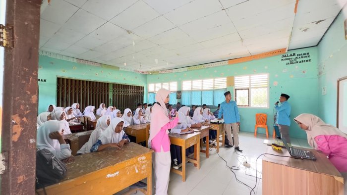 MTsS Diniyah Al-Azhar Sosialisasikan PSB 2026/2027 di MTsN 6 Bungo MTsS Diniyah Al-Azhar Sosialisasikan PSB 2026/2027 di MTsN 6 Bungo